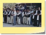 Αντάμωμα στην Ιεροπηγή-Υποδοχή συλλόγων στην πλατεία του χωριού. 1990